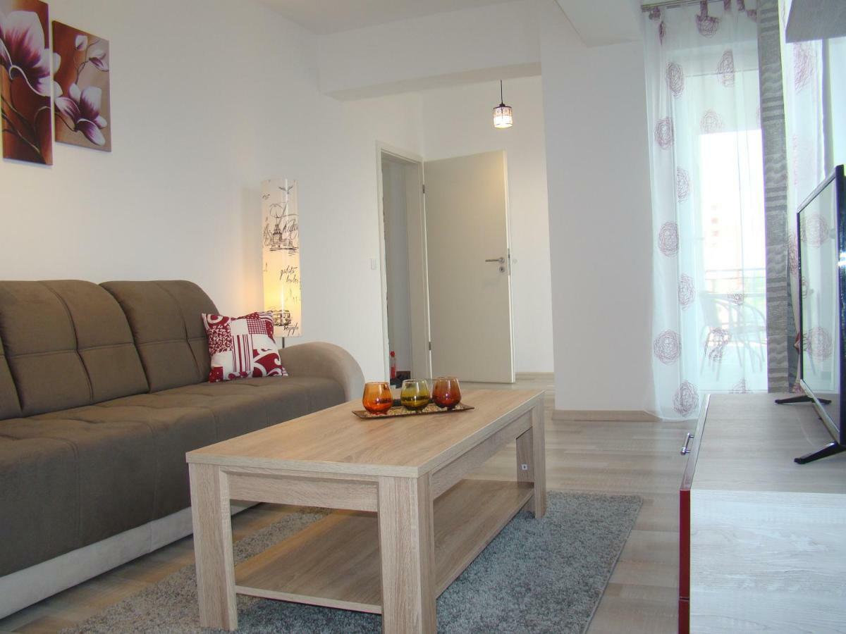 Eme Apartments Braşov Exterior foto