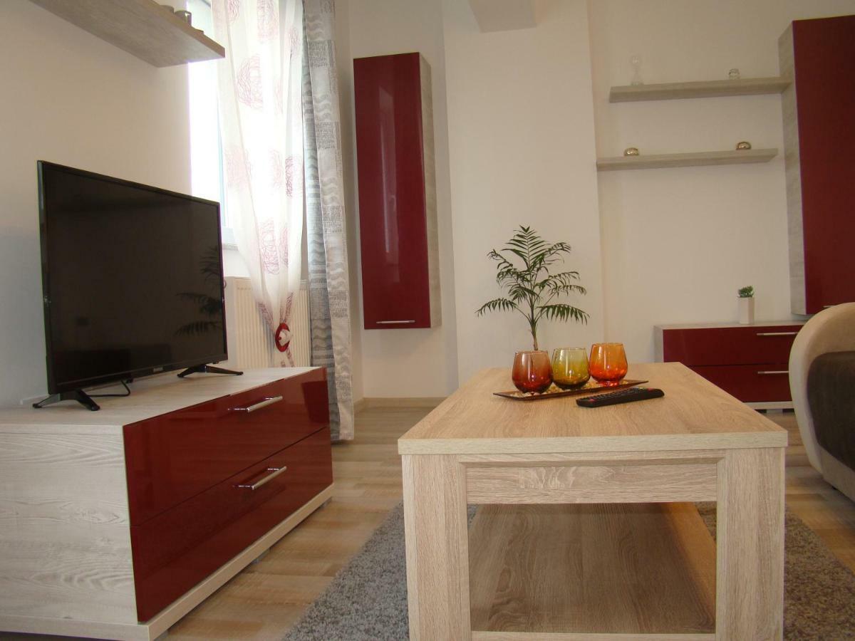 Eme Apartments Braşov Exterior foto